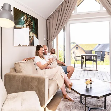Tiny House For 2 To 4 People In